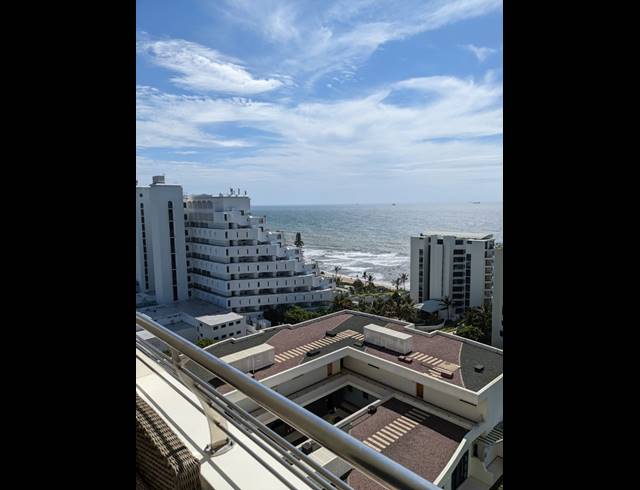 2 BEDROOM APARTMENT FOR SALE IN UMHLANGA CENTRAL